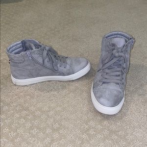 Steve Madden high tops